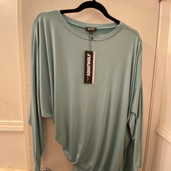 Side draft top yoga or gym - Picture 6 of 6